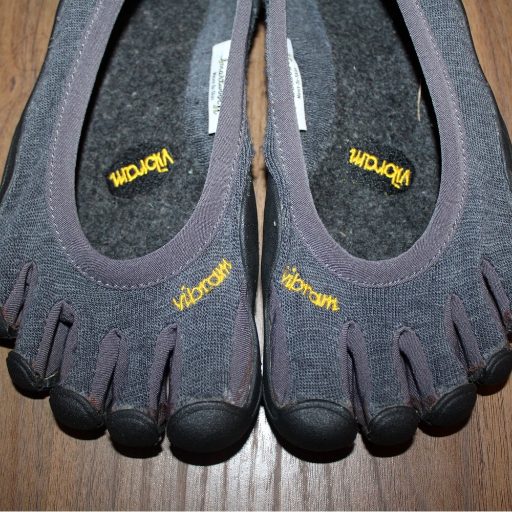 Vibram FiveFingers Charcoal Toe Shoes